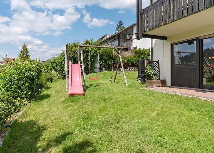 Schlossblickwohnung Schiel ゲルンスバッハ